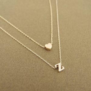 Simple and thin small heart pendant necklace For Women Personality initial letter necklace