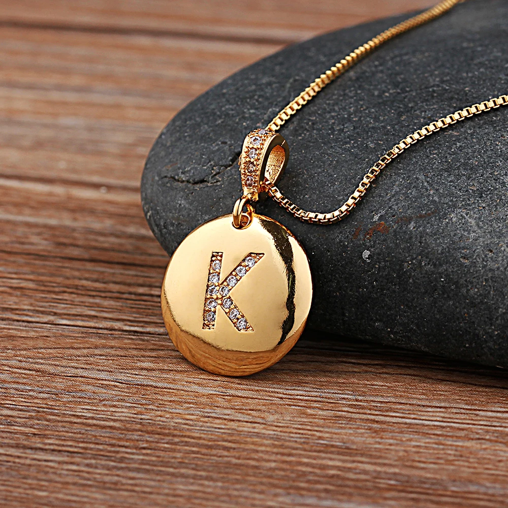 Top Quality Women Girls Initial Letter Necklace Gold 26 Letters Charm Necklaces Pendants Copper CZ Jewelry Personal Necklace